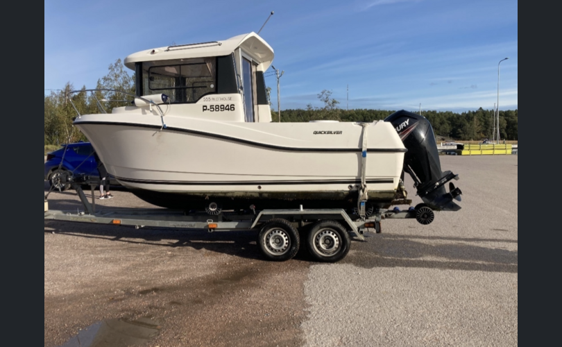 Quicksilver 555 Pilothouse-kuva-3